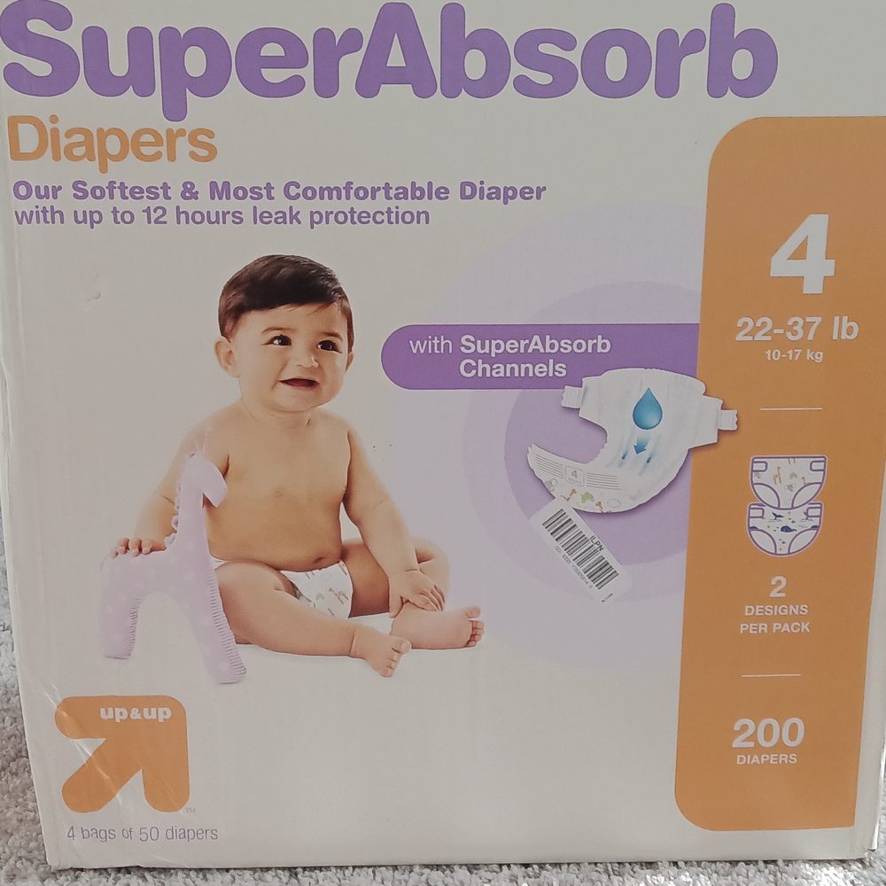 Up & Up SuperAbsorb Diapers Size 4
